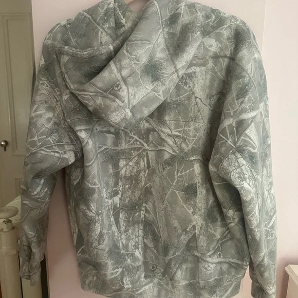 Camouflage Hoodie - Picture 4 of 5